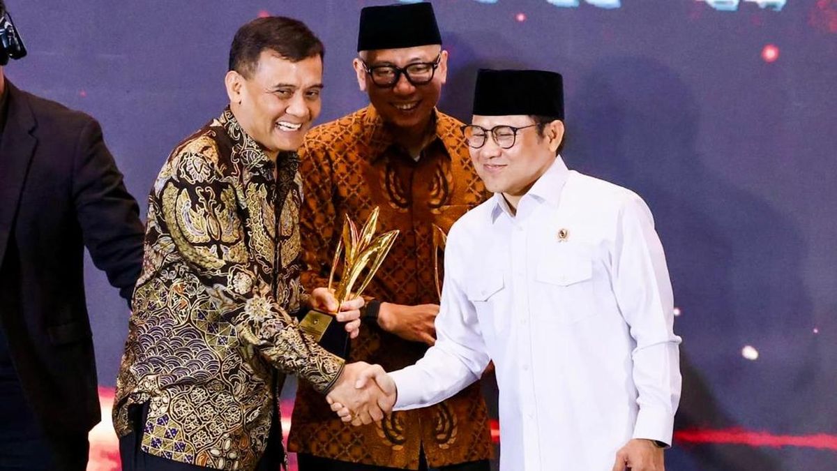 Tekan Angka Kemiskinan, Pemprov Jateng Raih Mandaya Award dari Kemenko PM — NadiKabar.com