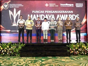 Berdayakan Masyarakat, MIND ID Raih Penghargaan Mandaya Awards 2026
