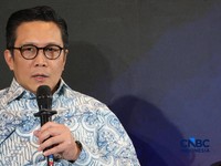 Direktur Utama Bursa Efek Indonesia (BEI), Jeffrey Hendrik saat menyampaikan pemaparan dalam Kearney 100 Years of Impact di The Ritz Carlton Pacific Place, Jakarta, Rabu (28/10/2026). (CNBC Indonesia/Muhammad Sabki)