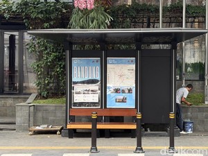 Melihat Lebih Dekat Wajah Halte BRT di Dago Bandung