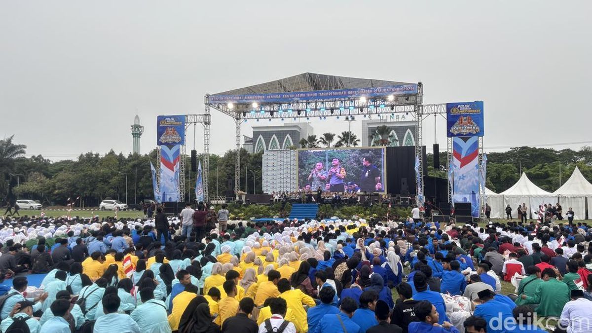 Mahasiswa hingga Santri Hadiri Konsolidasi Akbar di Mapolda Jatim — NadiKabar.com