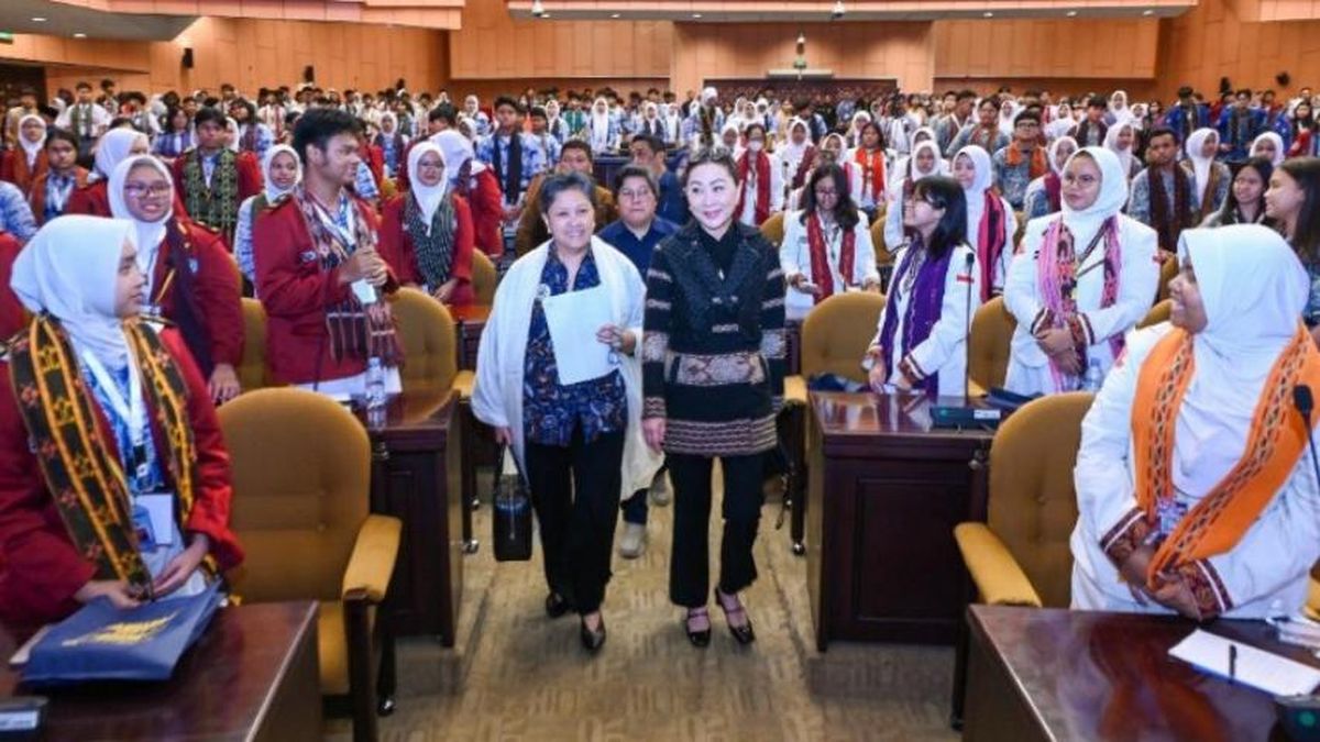 Ilustrasi berita Nasional: Lestari Moerdijat Minta Semangat Sumpah Pemuda Tak Berhenti di Seremoni
