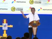 Menko Hilirisasi dan Transisi Energi sekaligus Menteri ESDM Bahlil Lahadalia saat menyampaikan sambutan dalam FOREK HULU MIGAS 2026 di Jakarta, Rabu (28/10/2026). (Tangkapan Layar Youtube/KementerianESDM)