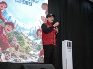 Mensos Puji Agen Perlinsos Gowa yang Bantu Ratusan Warga Daftar Bansos