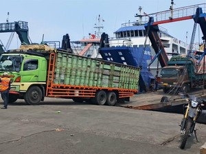Air Surut Bikin Kapal Sulit Sandar di Gilimanuk, Antrean Kendaran 1,5 Km
