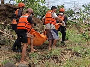 Nenek Enah yang Sempat Dilaporkan Hilang Ditemukan Tewas di Cimanuk