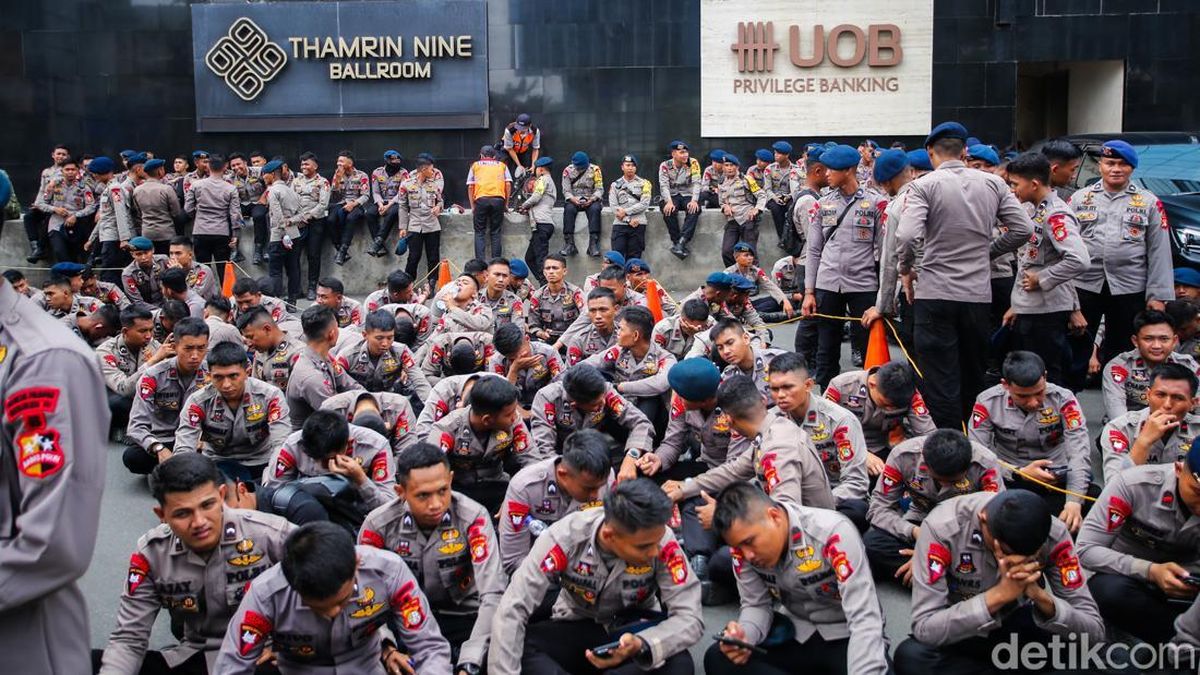 Personel Gabungan Kawal Aksi di Jakarta — NadiKabar.com