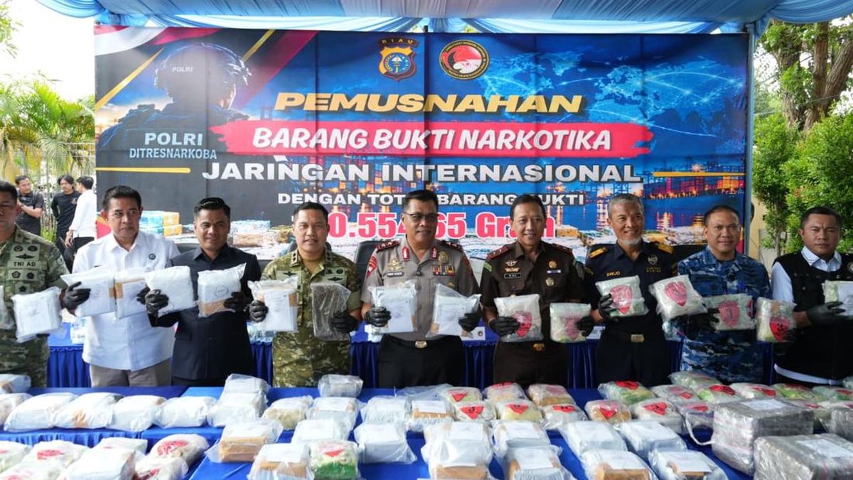 Polda Riau Musnahkan 100,55 Kg Narkoba, 467 Ribu Jiwa Terselamatkan — NadiKabar.com
