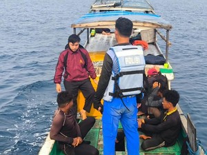 4 Nelayan Tangkap Ikan Pakai Bius di Laut Mamuju, 1 Positif Sabu