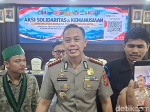Hari Sumpah Pemuda, Polresta Bogor dan Mahasiswa Galang Dana Korban Karhutla