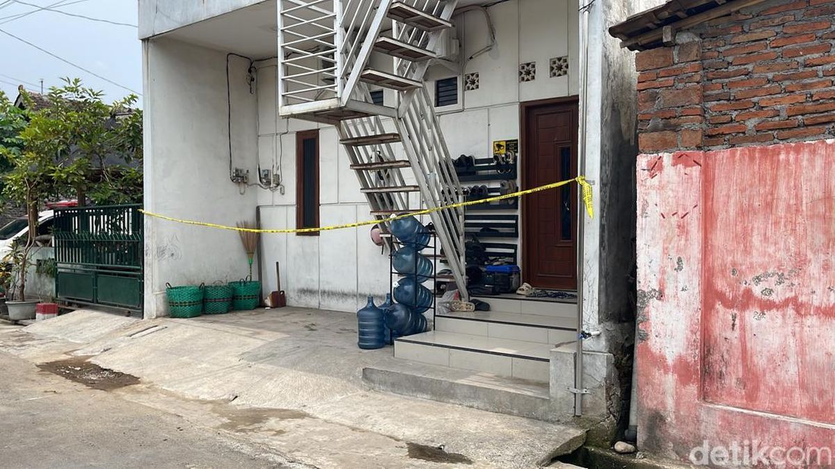 Polisi Geledah 2 Ponpes Terkait Pembakaran Warung Mi Babi di Sukoharjo — NadiKabar.com