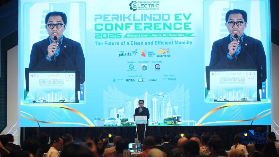 Wakil Menteri Perindustrian, Faisol Riza dalam acara PERIKLINDO Electric Vehicle Conference (PEVC) 2026 di Mvenpick Hotel, Jakarta, Rabu (28/10/2026). (CNBC Indonesia/Faisal Rahman)