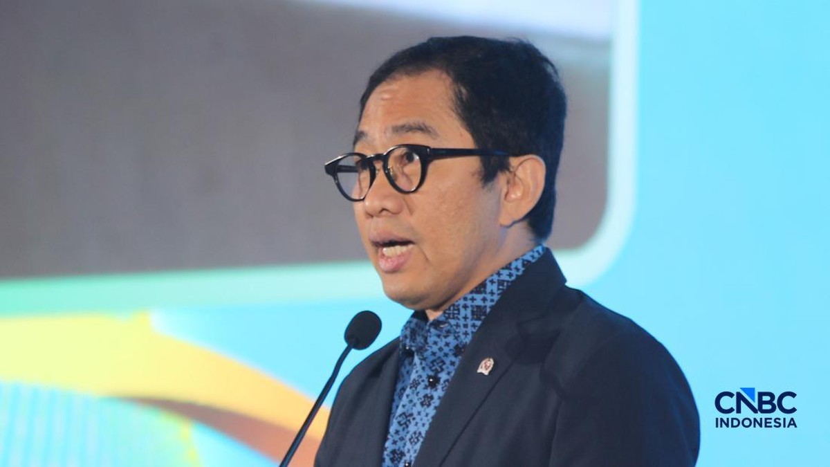 RI Mau Beralih Total ke Mobil Listrik, Butuh Pasokan Berapa Terawatt?