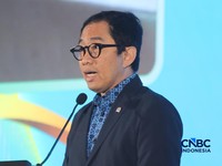 Wakil Menteri Perindustrian, Faisol Riza dalam acara PERIKLINDO Electric Vehicle Conference (PEVC) 2026 di Mvenpick Hotel, Jakarta, Rabu (28/10/2026). (CNBC Indonesia/Faisal Rahman)
