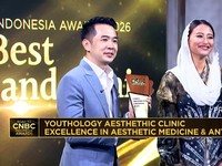 Youthlogy Aesthetic Clinic Raih Penghargaan "Excellence in Aesthetic Medicine & Anti-Aging"