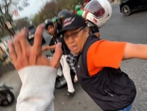 Pemotor di Makassar Diduga Dianiaya Pemobil saat Cekcok di Jalan