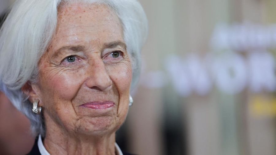 Presiden Bank Sentral Eropa Christine Lagarde tampak sedang menyampaikan pidato mengenai masa depan digital mata uang euro dalam Pertemuan Tahunan IMF/Bank Dunia 2026 di Queen Sirikit National Convention Center (QSNCC) di Bangkok, Thailand, pada 14 O