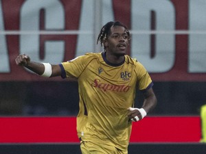 Dulu Batistuta, Kini Mbangula Hat-trick ke Gawang AC Milan