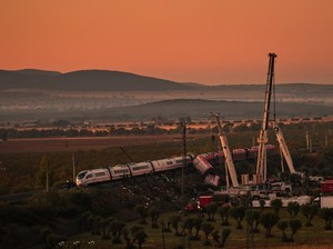 17 Menit Sebelum Tabrakan Kereta Cepat Jadi Fokus Penyelidikan Spanyol