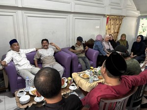 Rawat Silaturahmi, RL Salurkan Bantuan-Serap Aspirasi Warga Makassar