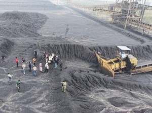 209 Ribu Ton Batu Bara Kasus Samin Tan Dilelang Lagi, Laku Rp 264 Miliar