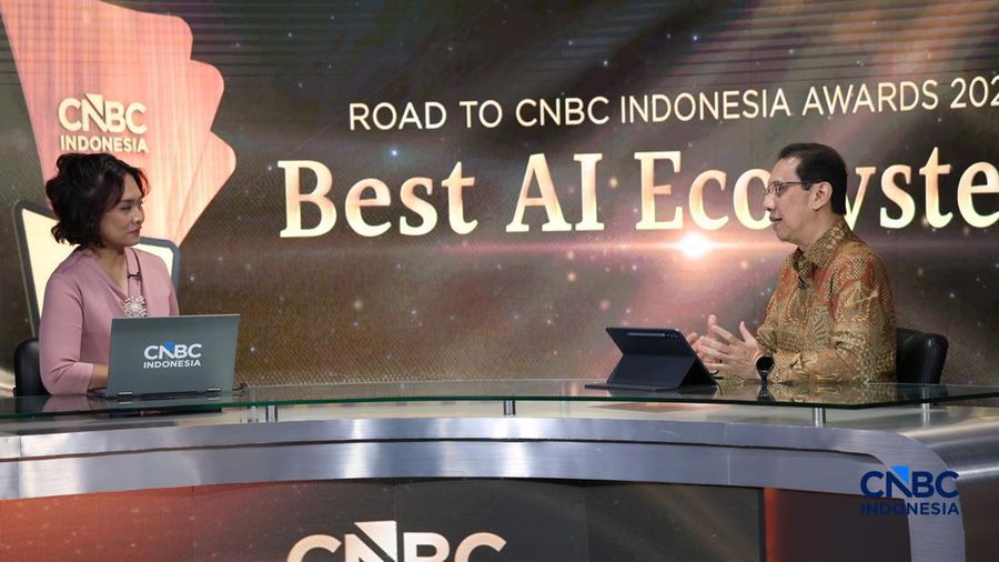 Direktur Kecerdasan Artifisial dan Ekosistem Teknologi Baru, Ditjen Ekosistem Digital, Komdigi, Mirza Pahlevi saat menyampaikan pemaparan dalam Road To CNBC Indonesia Awards 2026 kategori Best AI Ecosystem di Jakarta, Jumat (30/10/2026). (CNBC Indone