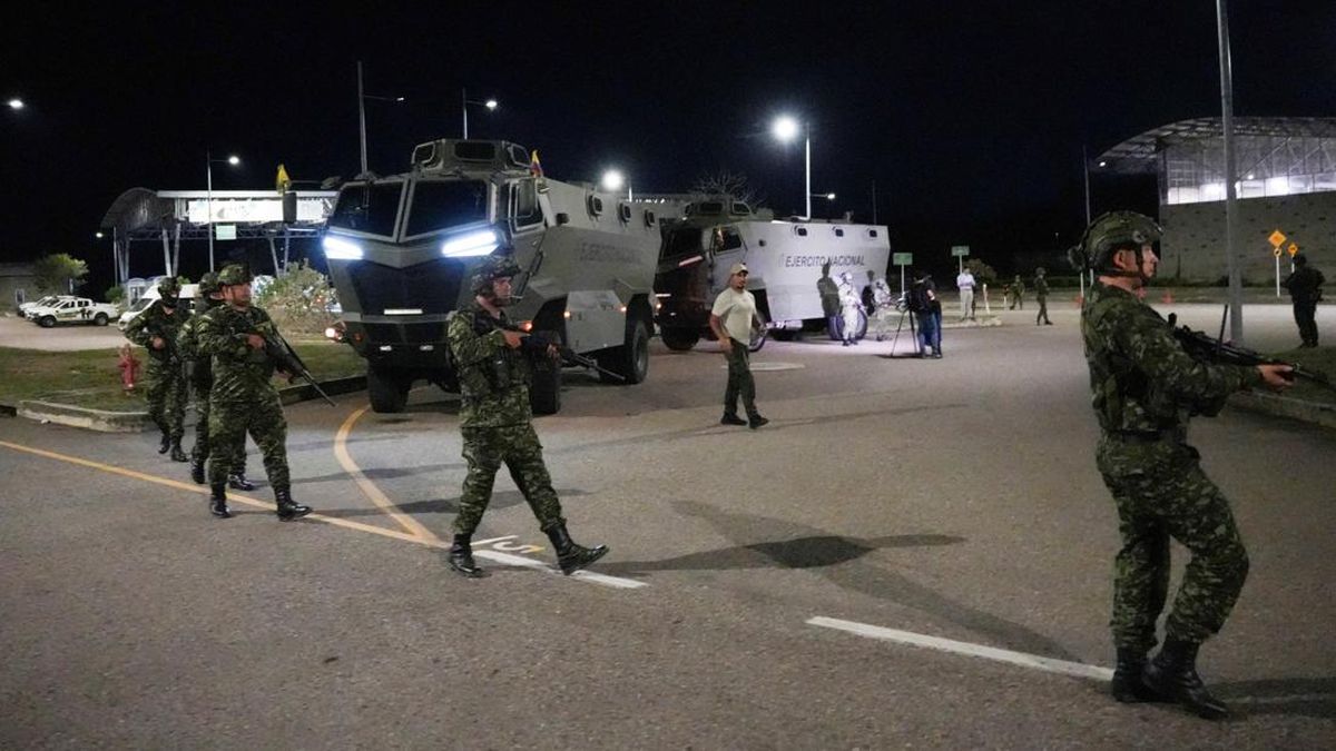 Kolombia Kerahkan Militer ke Cucuta Usai Rentetan Kekerasan dan Serangan Bom — NadiKabar.com