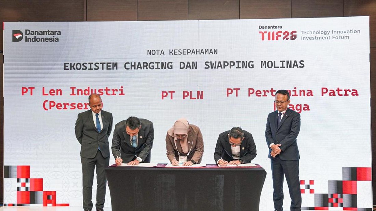Pertamina Gaet PLN dan Len, Perbanyak Tempat Cas Motor Listrik di SPBU