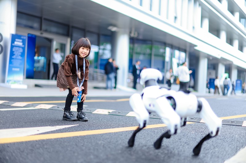 Robot-robot AiMoga dalam ajang Chery International User Summit 2026 di Wuhu, China Oktober 2026 ini. (Dok. Chery)