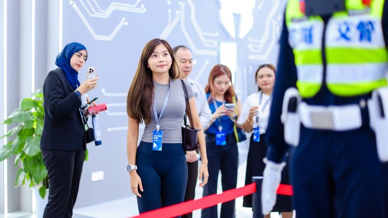 Robot-robot AiMoga dalam ajang Chery International User Summit 2026 di Wuhu, China Oktober 2026 ini. (Dok. Chery)