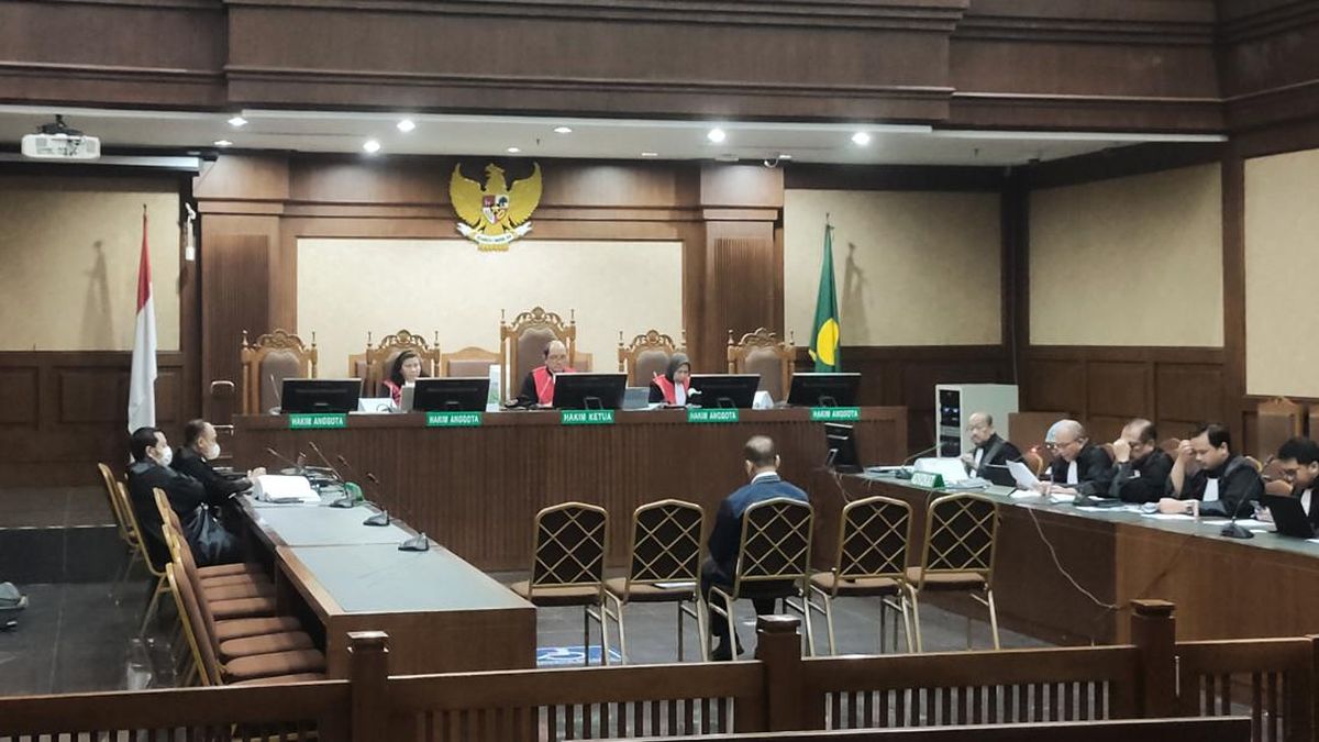 Rizal Terdakwa Kasus Bea Cukai Bantah Terima Rp 14 M dari Bos Kargo — NadiKabar.com