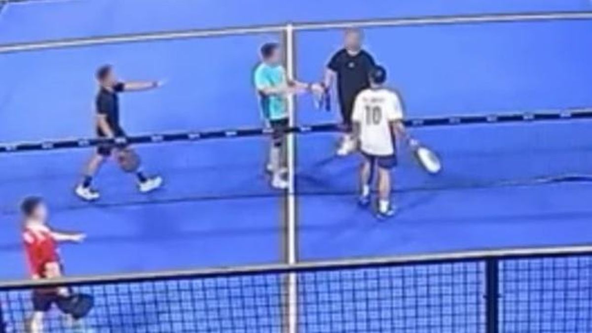 Pria di Tangerang Dipukul Raket Padel gegara Smash Kena Lawan — NadiKabar.com
