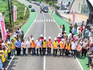 Gubernur Sulsel Resmikan Ruas Jalan Paleteang-Malimpung-Kabere