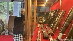 Peringati Saraswati, Museum Semarajaya Klungkung Sucikan 200 Lontar Kuno
