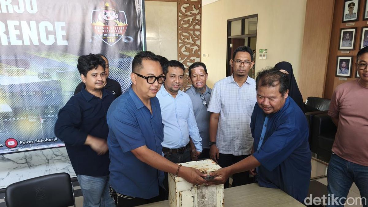 Polisi Sudah Kembalikan Motor-HP yang Disita Saat Penggeledahan Ponpes HQ — NadiKabar.com