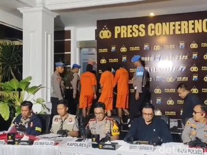 Beras SPHP 20 Ton Dikemas Ulang di Pasuruan, 4 Orang Jadi Tersangka