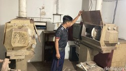 Layar Tak Lagi Menyala, Sinar Theatre Masih Menyimpan Jejak Kejayaan Era 80-an